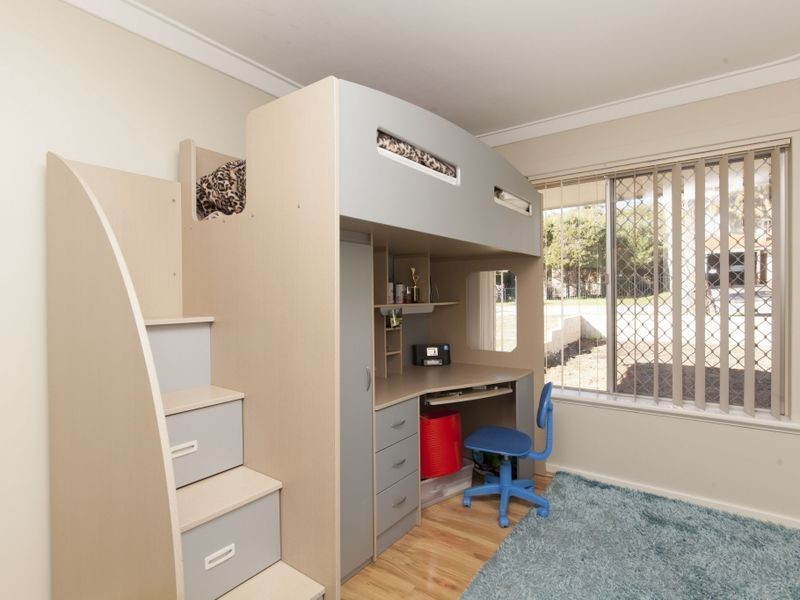 19 Mulligan Way, Orelia WA 6167