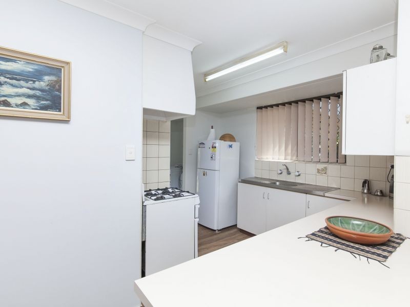 5 Bolton Way, Orelia WA 6167