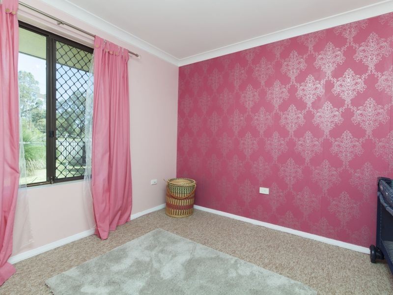 5 Bolton Way, Orelia WA 6167