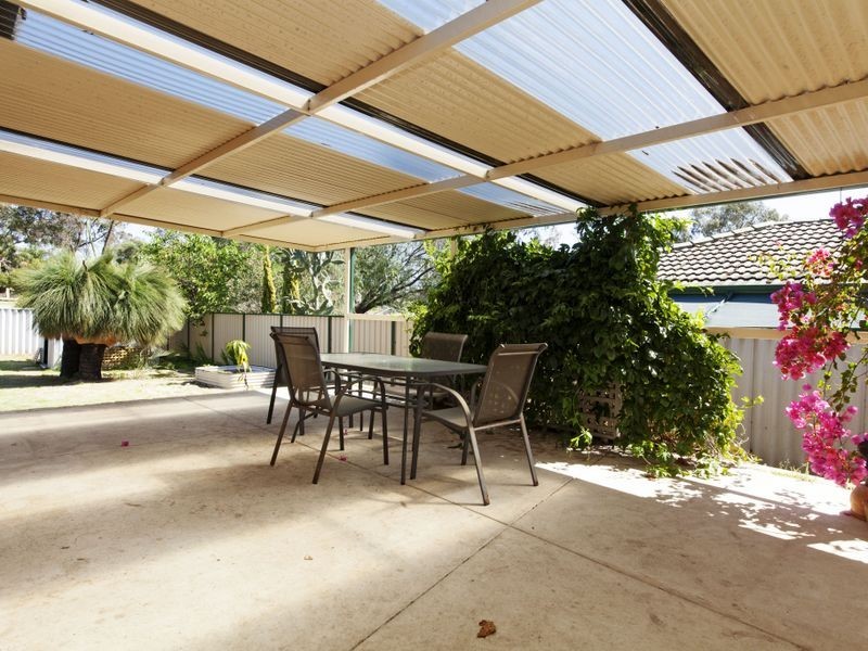 5 Bolton Way, Orelia WA 6167
