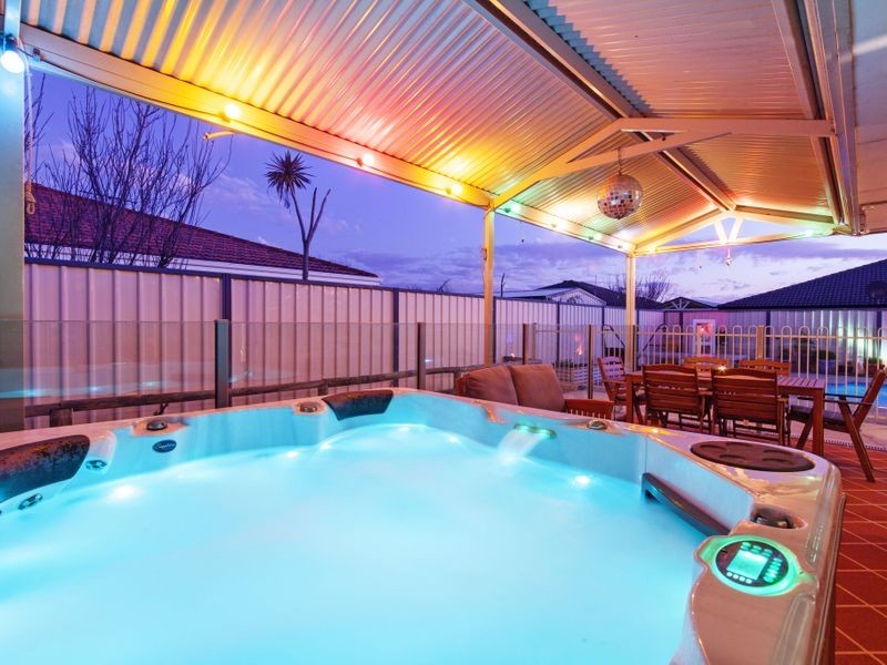 24 Cape York Ramble, Bertram WA 6167