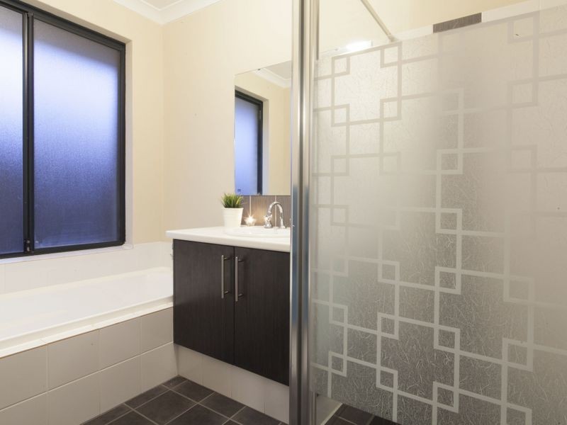 31 Liddard Gardens, Baldivis WA 6171