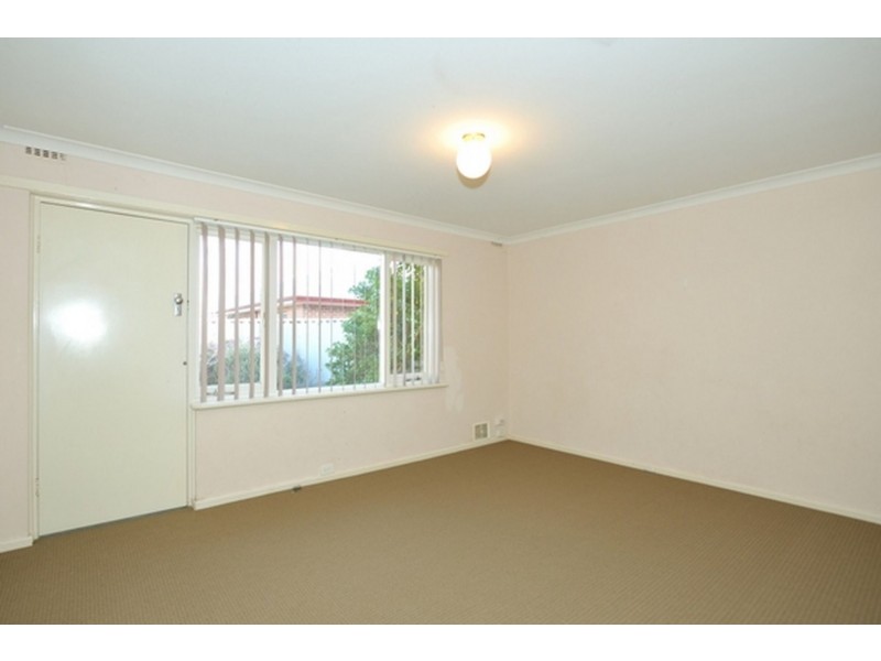 36 Maydwell Way, Calista WA 6167