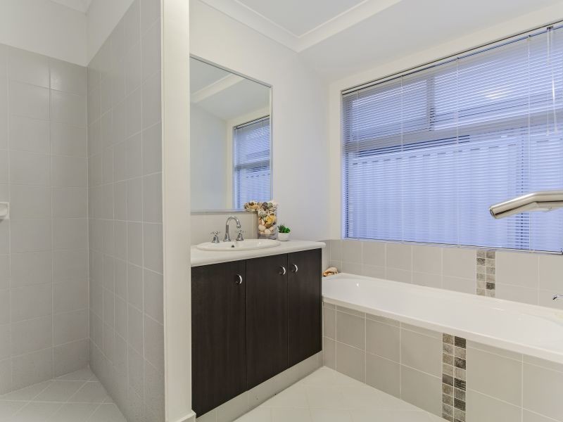 10 Wanstead Vista, Bertram WA 6167