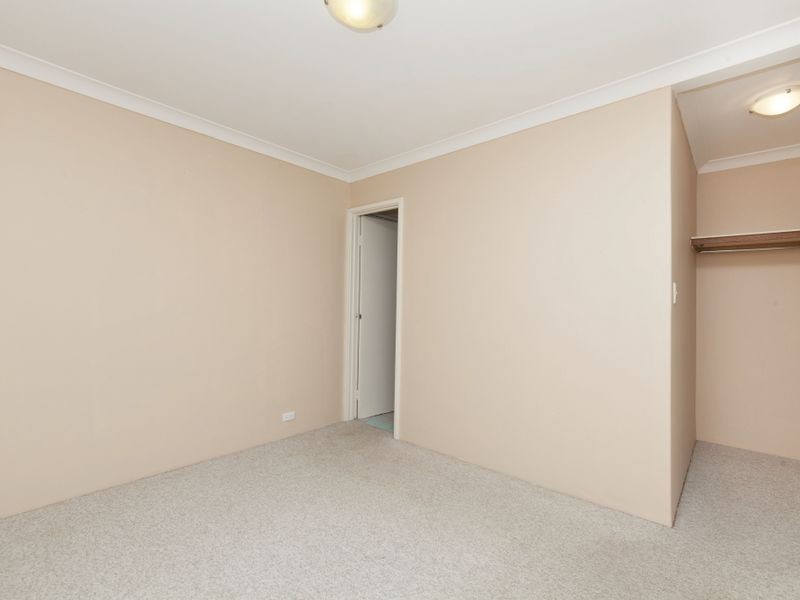 11 Conellan Terrace, Parmelia WA 6167