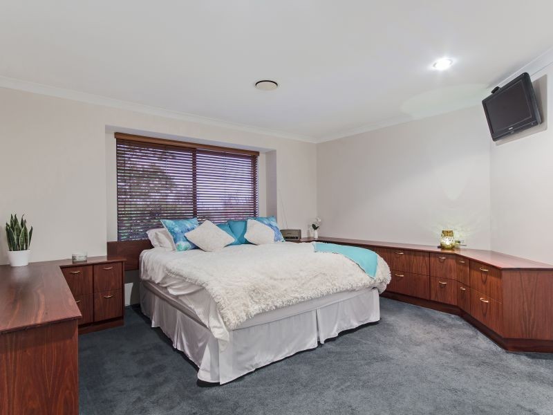 19 Belvoir Crescent, Orelia WA 6167