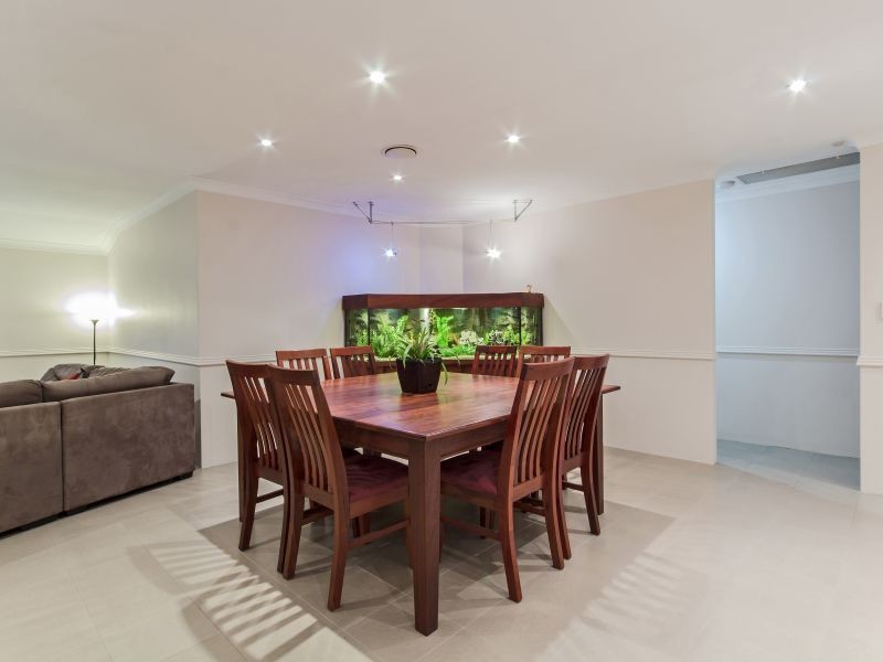 19 Belvoir Crescent, Orelia WA 6167