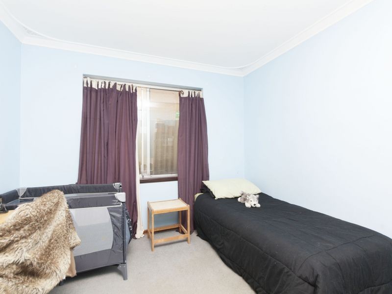 9 Dargin Place, Orelia WA 6167