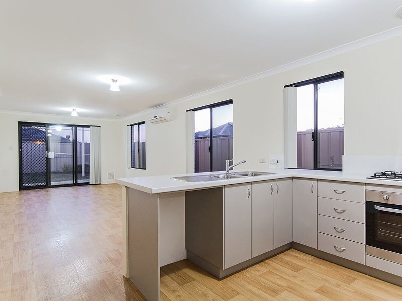 14 Ludlow Way, Bertram WA 6167