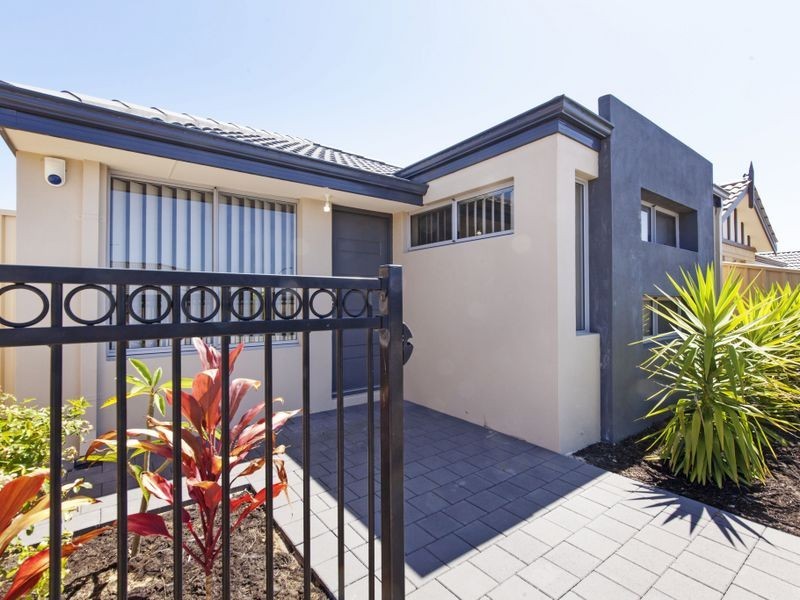 14 Darton Loop, Bertram WA 6167