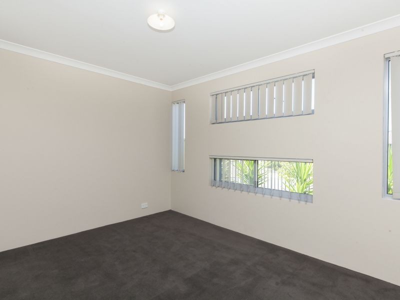 14 Darton Loop, Bertram WA 6167