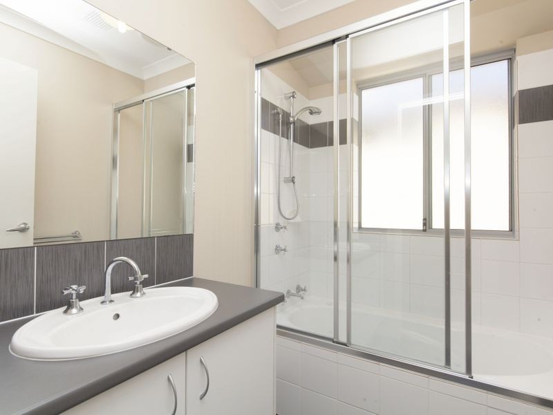 14 Darton Loop, Bertram WA 6167