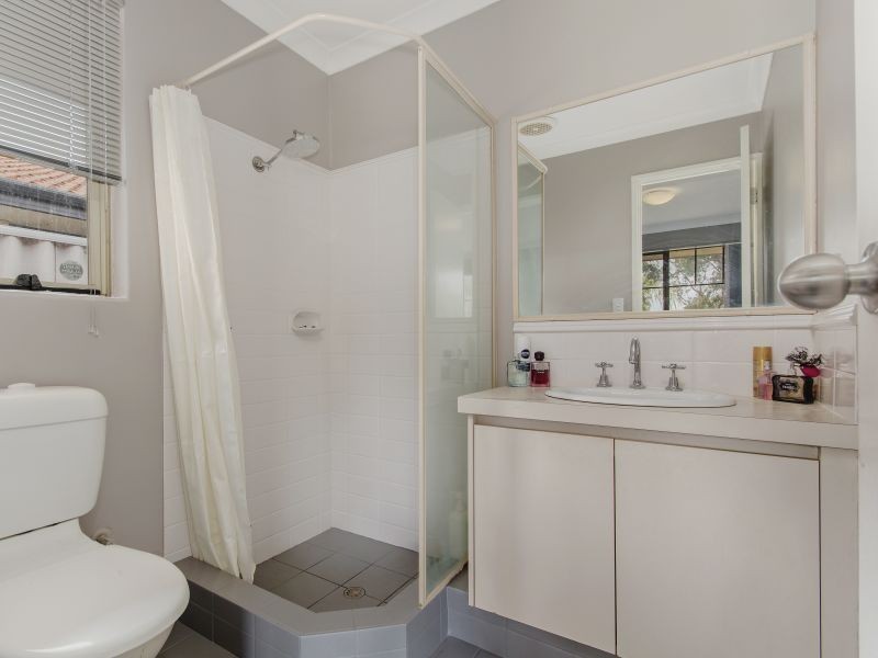 10 Nottingham Parkway, Orelia WA 6167