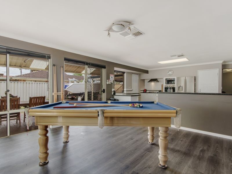 10 Nottingham Parkway, Orelia WA 6167