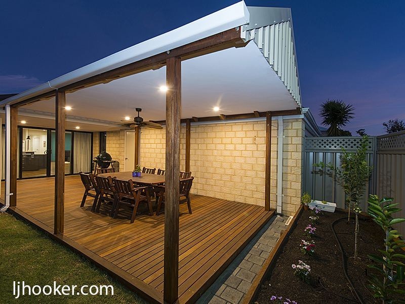 12 Petersfield Lane, Wellard WA 6170