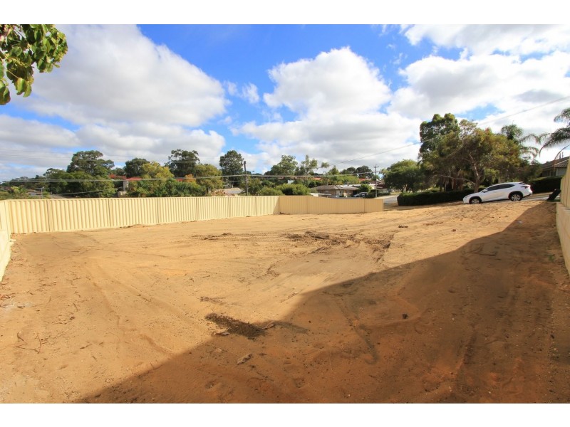 2A Jacques Place, Orelia WA 6167