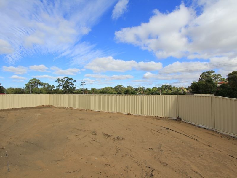 2A Jacques Place, Orelia WA 6167