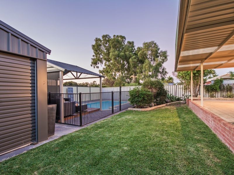 7 Nyandi Court, Thornlie WA 6108