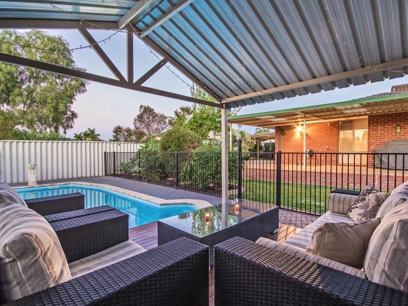 7 Nyandi Court, Thornlie WA 6108