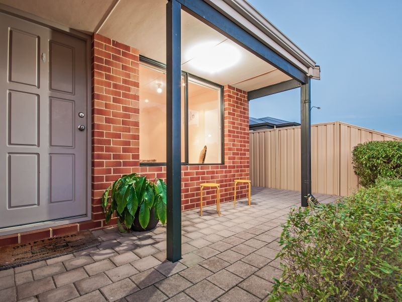4 Cheltenham Loop, Bertram WA 6167