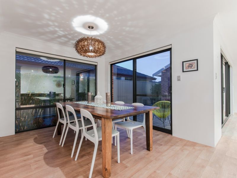 4 Cheltenham Loop, Bertram WA 6167