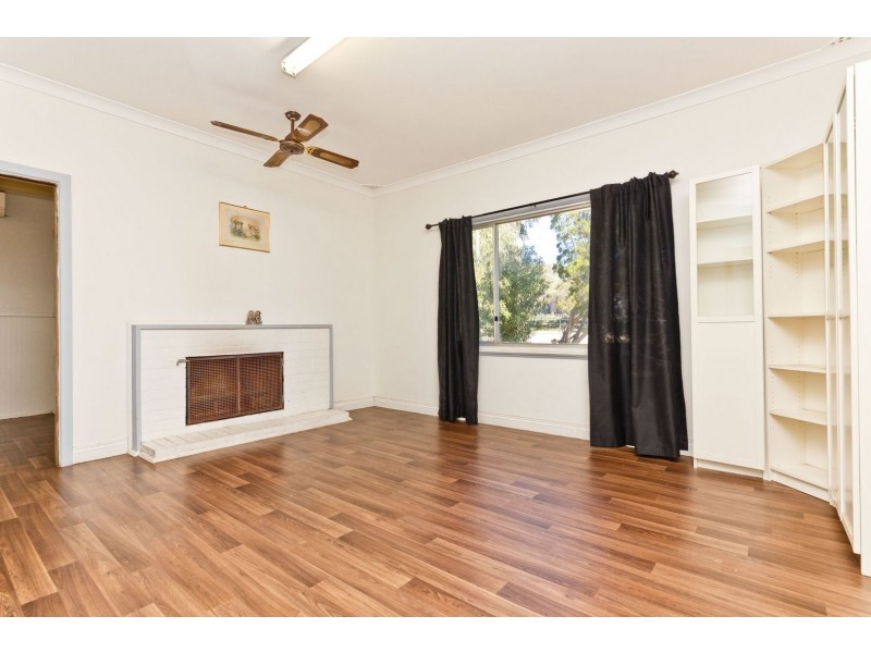 9 Ellis Court, Medina WA 6167