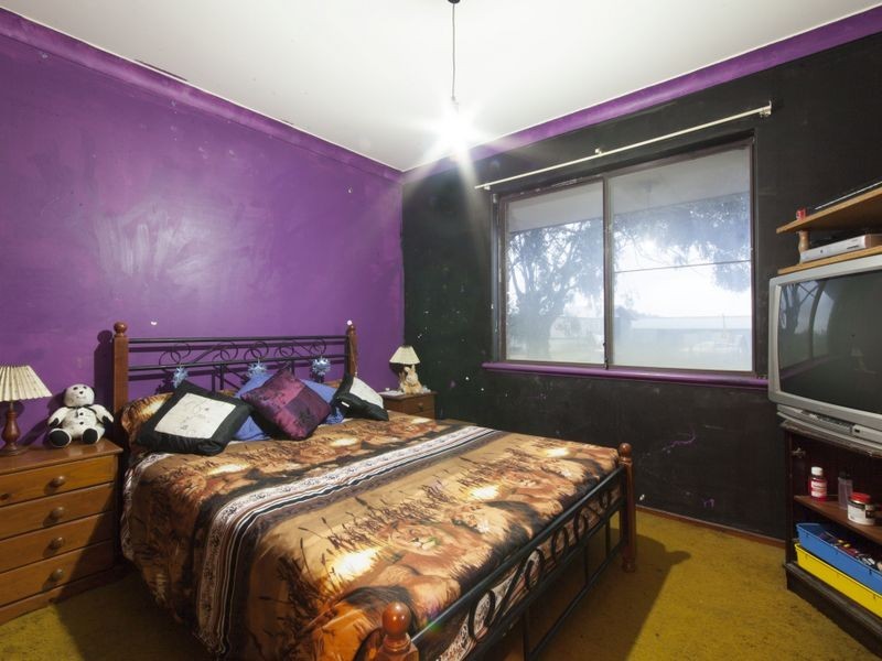 576 Hopkinson Road, Oakford WA 6121