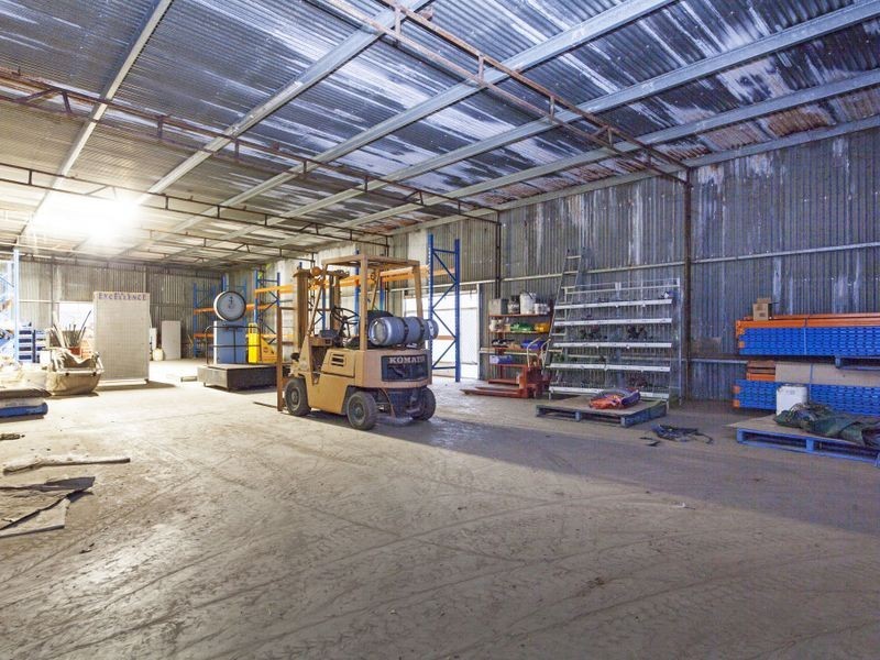 576 Hopkinson Road, Oakford WA 6121