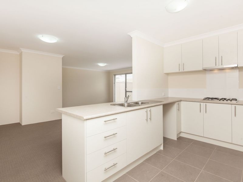 21 McDermott Road, Kwinana Town Centre WA 6167