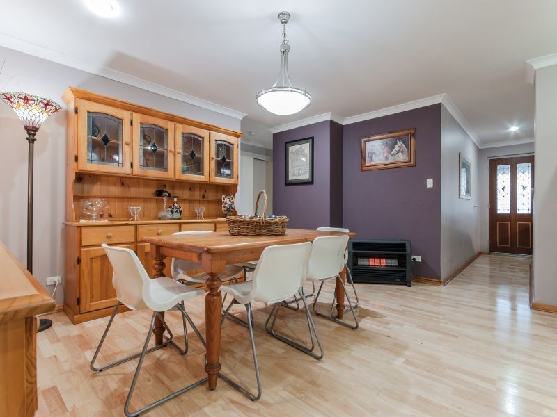 11 Geographe Way, Thornlie WA 6108