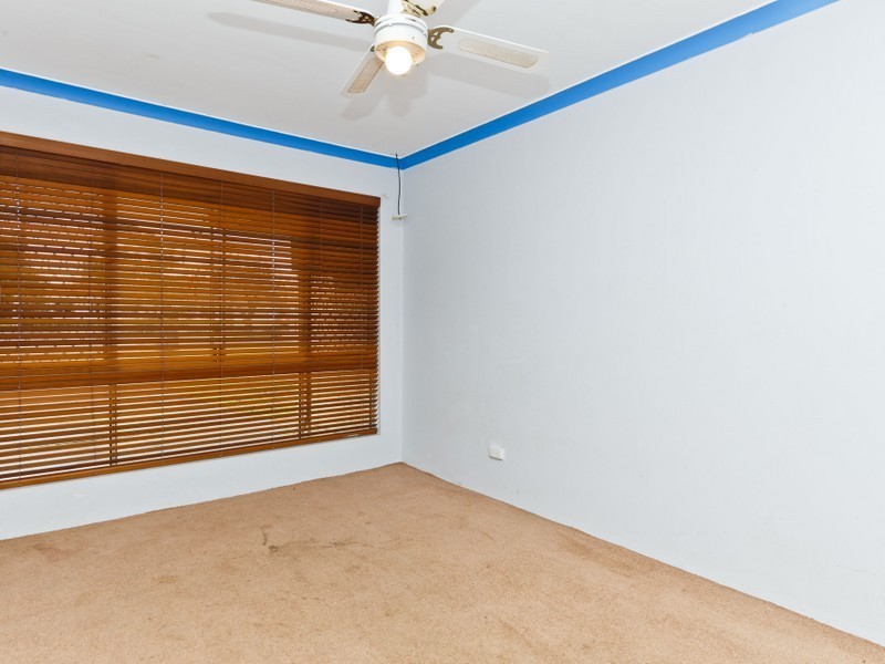 11 Pudney Place, Orelia WA 6167