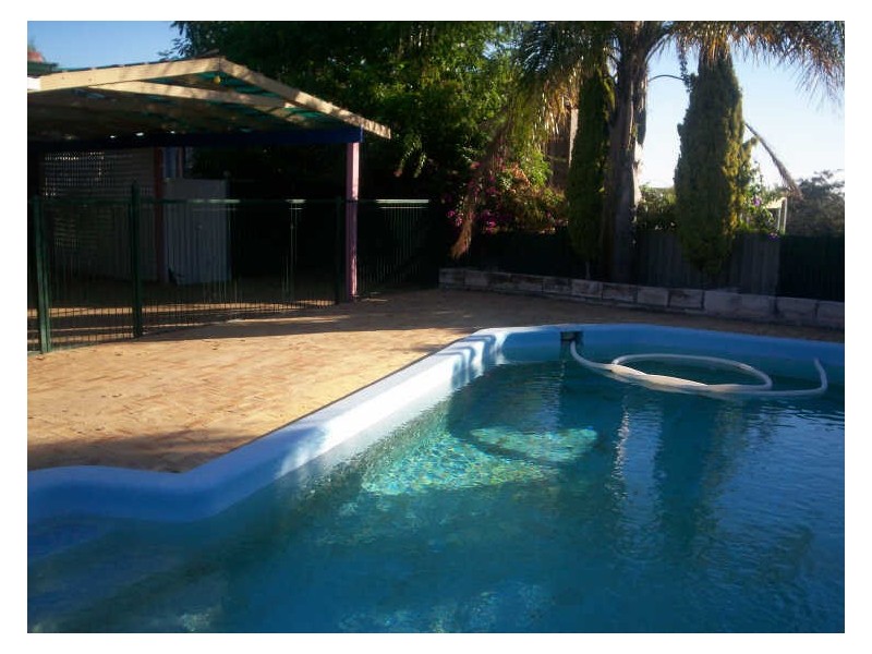 28 Mandfield Way, Parmelia WA 6167