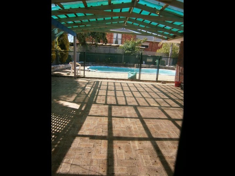 28 Mandfield Way, Parmelia WA 6167