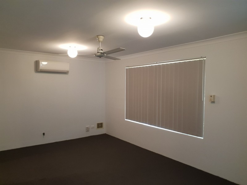 12 Bournan Heights, Parmelia WA 6167
