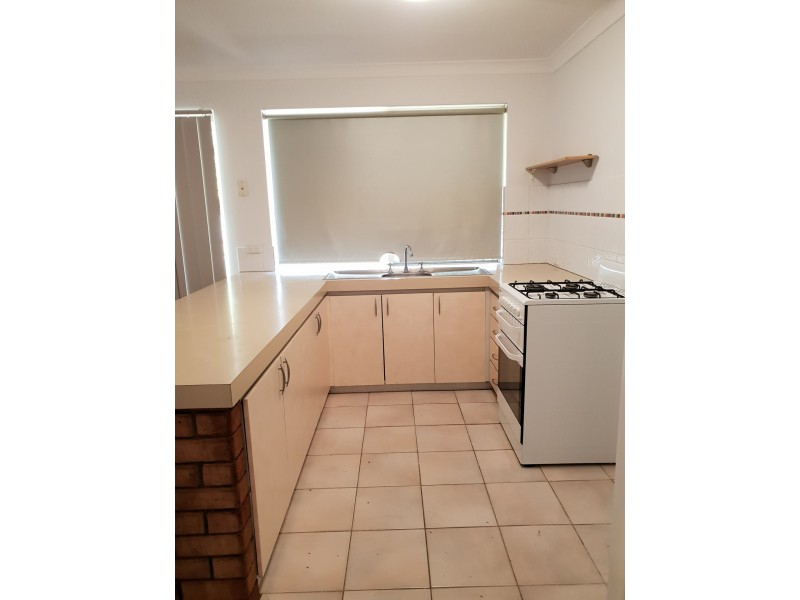 12 Bournan Heights, Parmelia WA 6167