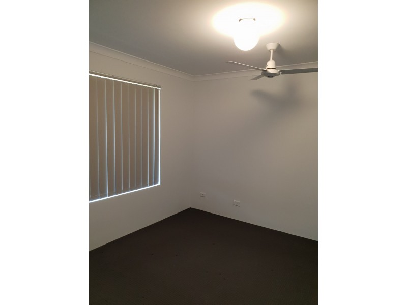 12 Bournan Heights, Parmelia WA 6167