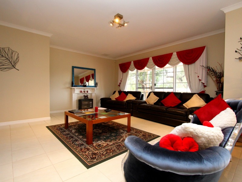 5 Loxley Place, Baldivis WA 6171