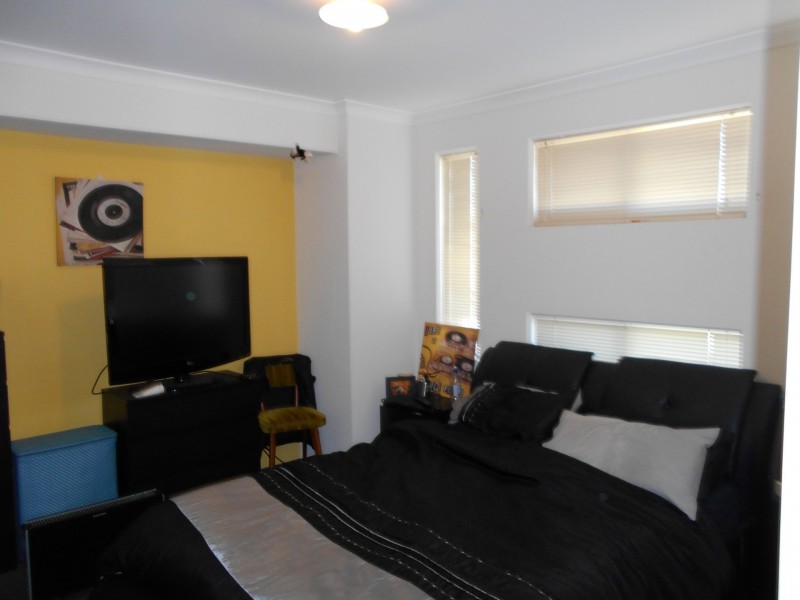 20 Darton Loop, Bertram WA 6167