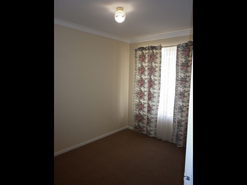 18 Morrit Way, Parmelia WA 6167