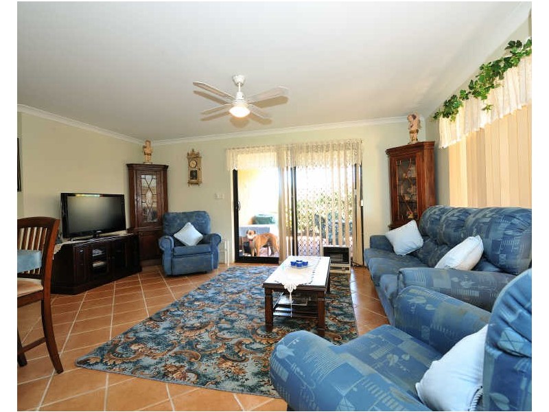 9 Tudor Court, Parmelia WA 6167