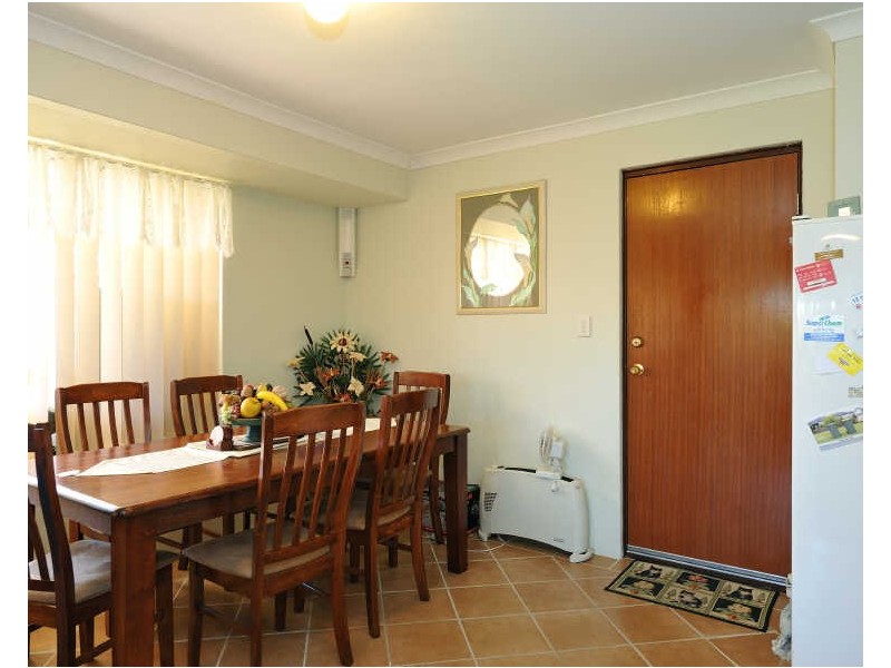 9 Tudor Court, Parmelia WA 6167