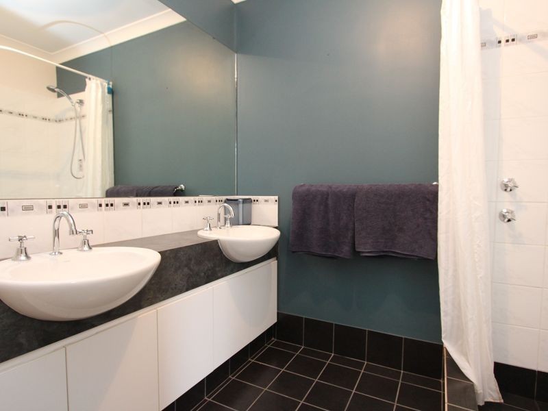 2 Hurley Way, Wellard WA 6170
