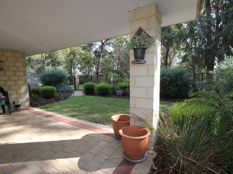 2 Hurley Way, Wellard WA 6170