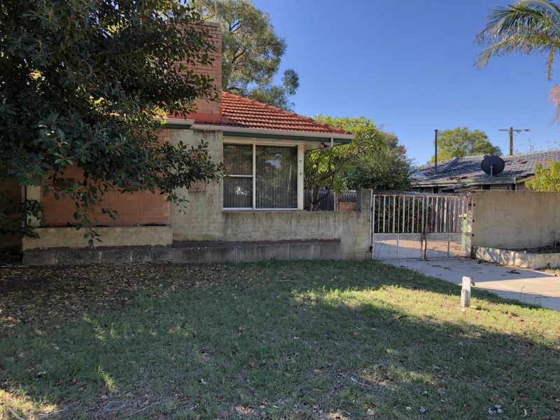 9 Harlow Road, Calista WA 6167