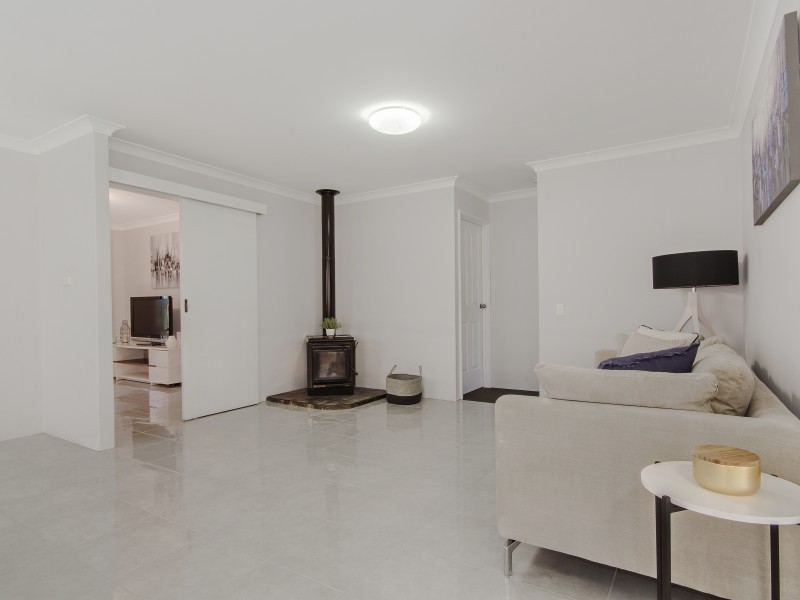 19 Westbook Street, Calista WA 6167