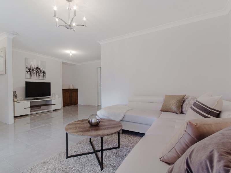 19 Westbook Street, Calista WA 6167