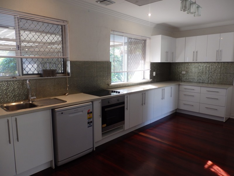 1 Wells Place, Calista WA 6167
