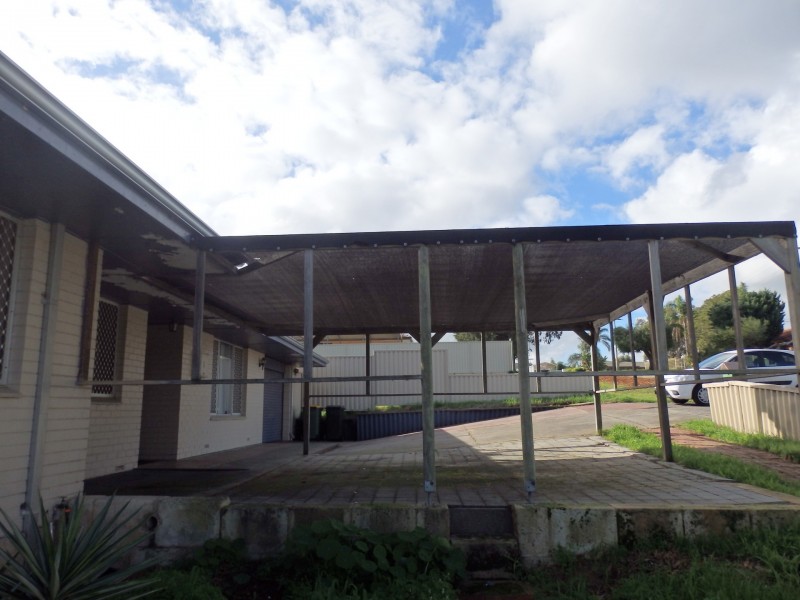 1 Wells Place, Calista WA 6167