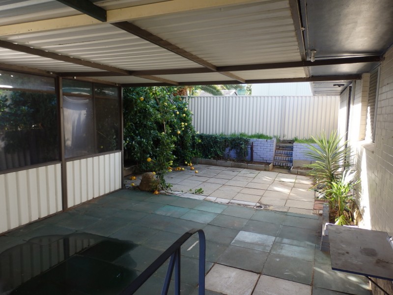 1 Wells Place, Calista WA 6167