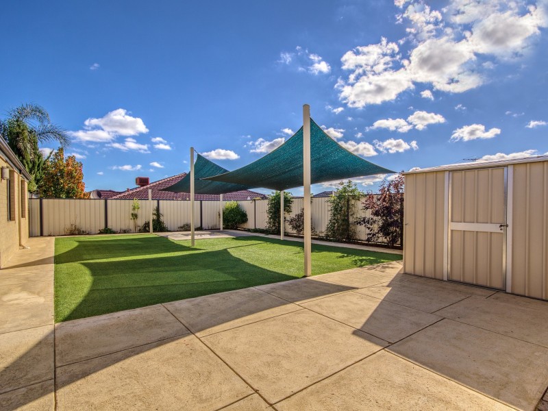 90 Centennial Aveune, Bertram WA 6167